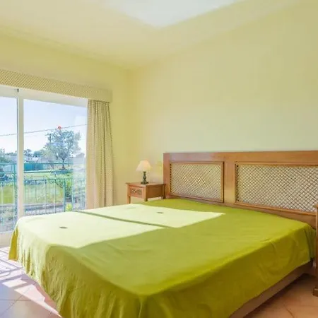 Agua - Modern Villa, Quiet Location Walkable To Restaurant And Supermarket Semesterbostad Guia (Faro)