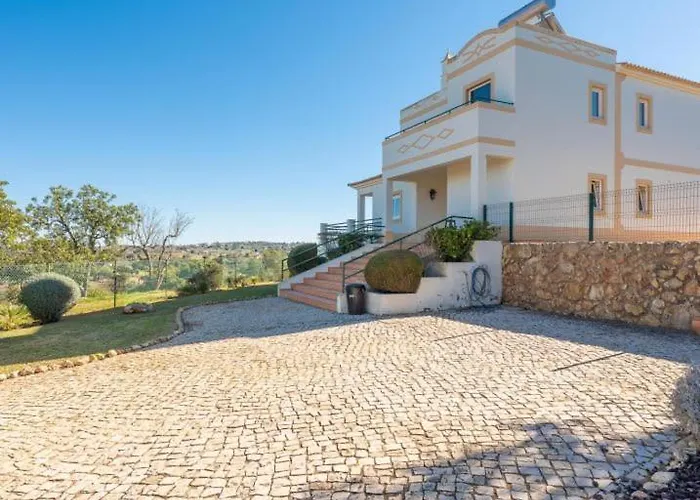Agua - Modern Villa, Quiet Location Walkable To Restaurant And Supermarket Villa Guia (Faro)