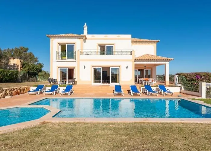 Villa Agua - Modern Villa, Quiet Location Walkable To Restaurant And Supermarket Guia (Faro)